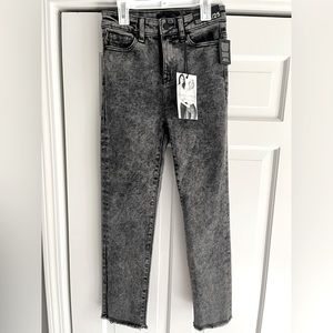 KENDALL + KYLIE high rise straight jeans (new with tags!)